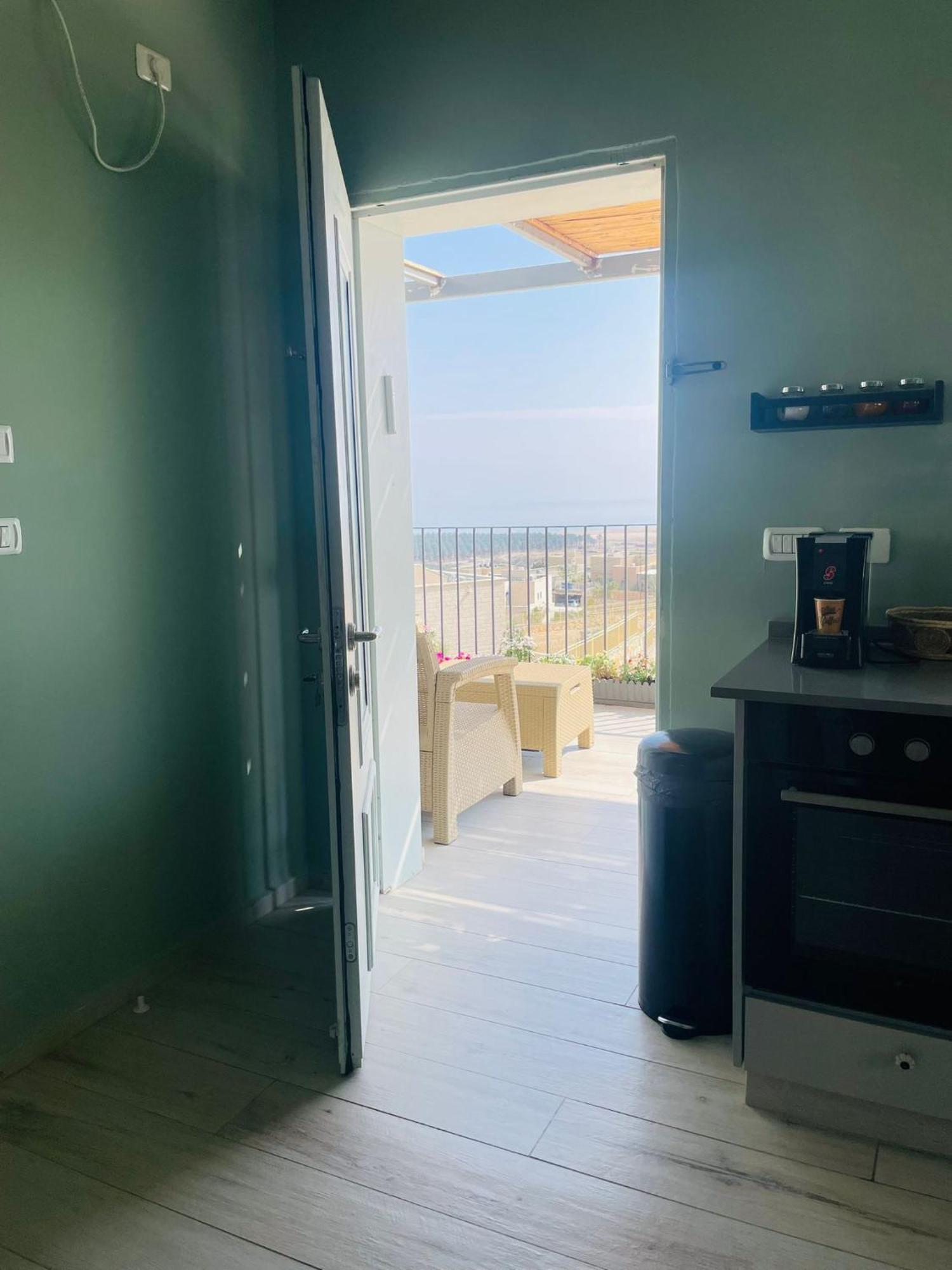 Apartamento בין הר ובין ים Avnat Exterior foto